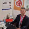 Il Ricercatore ENEA, Daniele Mirabile Gattia, allo stand "Stampa 3D di leghe metalliche e applicazioni nel settore energetico"