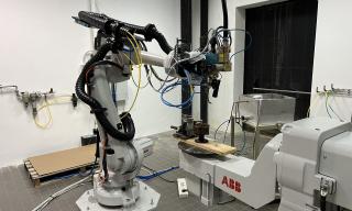 il robot J3D nei laboratori dell'ENEA